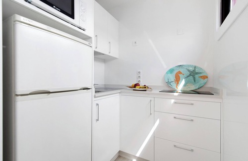 Las Palmas de Gran Canaria Apartment | Vacation Rental “Estudio vista al mar 11” with Sea View & Wi-Fi