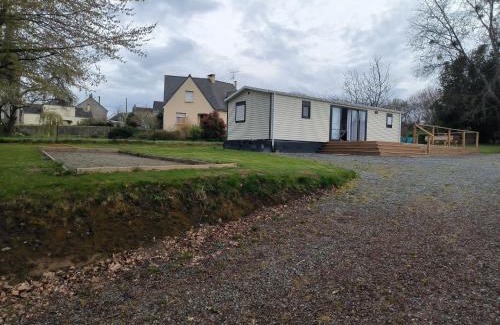 Javron les Chapelles Ski Chalet | Vacances a la campagne mobil home tout confort , chalet avec barbecue,