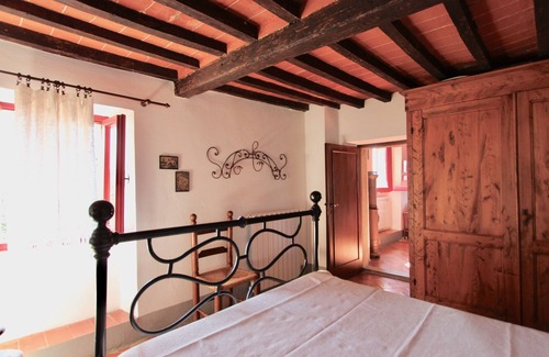 Castel Focognano Other | Vacation Among the Vineyards - LA LOGGIA