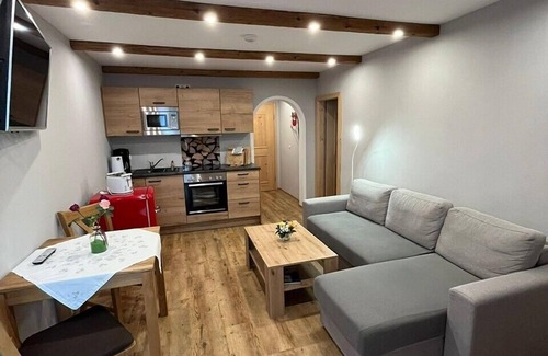 Staudach-Egerndach Apartment | Vacation apartment with beer garden view, shower, WC and balcony