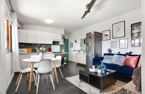 San Cristobal de La Laguna Apartment | Vacation Apartment 'Acogedor En La Laguna' with Shared Terrace, Wi-Fi and Air Conditioning