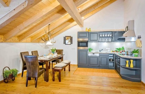 Obing Apartment | Vacation apartment Alpenglück 170sqm for max. 4 persons