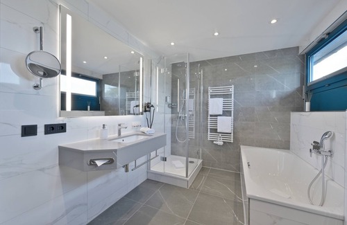 Juliusruh Apartment | Vacation apartment/apartment for 4 guests with 68m² in Juliusruh (76983)