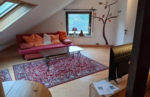 Niederemmel Apartment | Vacation apartment/apartment for 4 guests with 80m² in Piesport (263990)