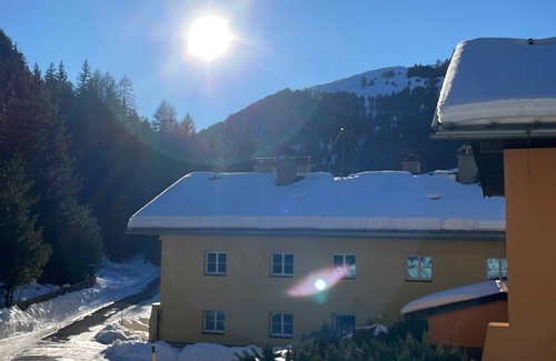 Nauders Apartment | Vacation apartment/apartment for 4 guests with 65m² in Nauders (165494)