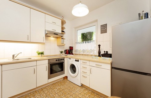 Rettin Apartment | Vacation apartment/apartment for 4 guests with 86m² in Rettin (297729)
