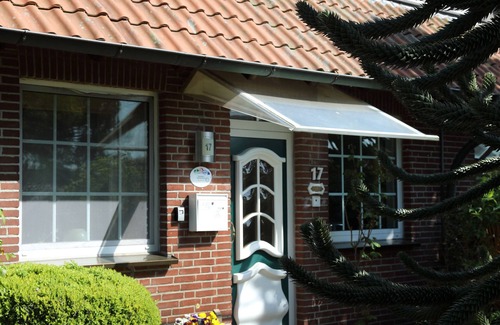 Hage Apartment | Vacation apartment/apartment for 2 guests with 45m² in Hage (170148)