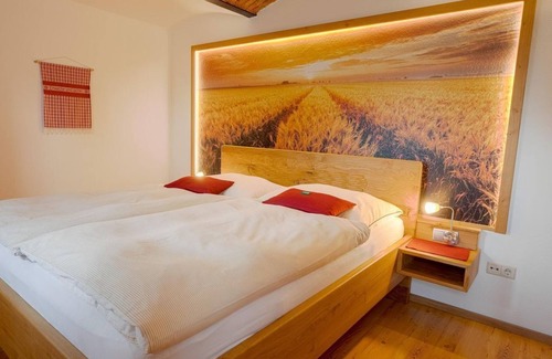 Schlierbach Other | Vacation apartment "Schweinchenwohnung" - relaxation and time out at the goat farm for