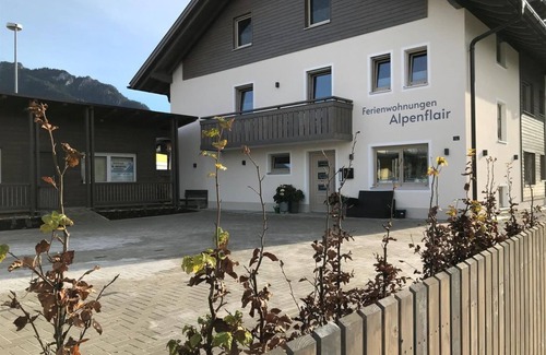 Oberammergau Apartment | Vacation apartment no. 3 - Ferienwohnungen Alpenflair