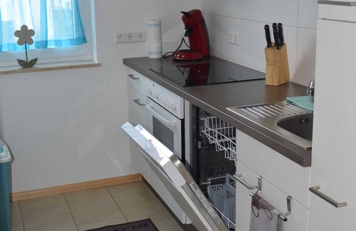 Rheinhausen Apartment | Vacation apartment II, for max. 6 persons with balcony - Ferienwohnungen Am Brunnen