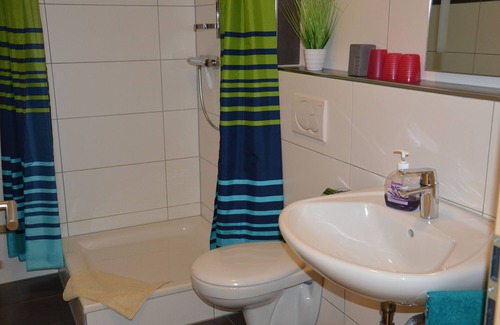 Rheinhausen Apartment | Vacation apartment/apartment for 8 guests with 55m² in Rheinhausen (76115)