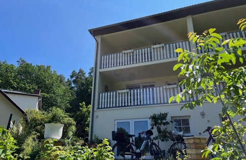 Wurlgrund Apartment | Vacation apartment for up to 5 people by the forest and 5 minutes to Wurlsee, Waldwerk Wurlgrund