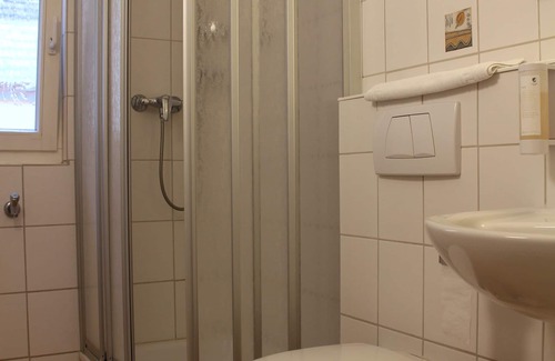 Nickenich Apartment | Vacation apartment /hiking /sightseeing