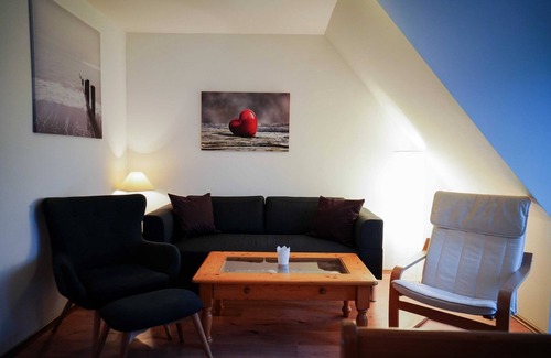 Steinberg Apartment | Vacation apartment Kutscherstube - Lindenhof