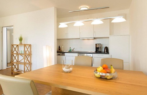 Binz Apartment | Vacation apartment with underfloor heating and balcony - just 150 m from the beach!