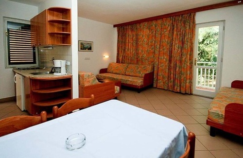 Katoro Apartment | Vacation complex Polynesia Apartment EA2BP3 for 5 persons