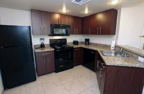 Enterprise Condo | Vacation condo with in room jacuzzi tubs by Vegas Strip
