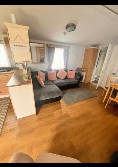 Clacton-on-Sea Resort | Vacation Escape - Valley Farm -Clacton-on-sea - Holiday Park