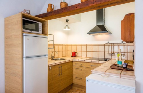 Lloret de Vistalegre House | Vacation Home "Sa Rota den Palerm 1" with Mountain View, Pool, Wi-Fi, Garden & Terrace