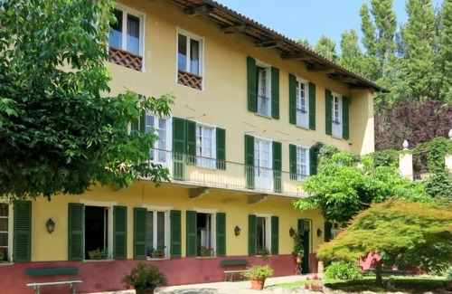 San Giorgio Canavese House | Vacation home Casa del Castello (SGV103) in San Giorgio Canavese - 7 persons, 4 bedrooms