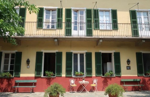 San Giorgio Canavese House | Vacation home Casa del Castello (SGV103) in San Giorgio Canavese - 7 persons, 4 bedrooms