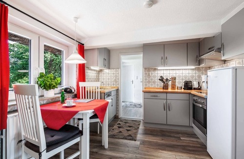 Emmelsbuell-Horsbuell House | Vacation home for 4 guests with 73m² in Emmelsbüll-Horsbüll (147038)