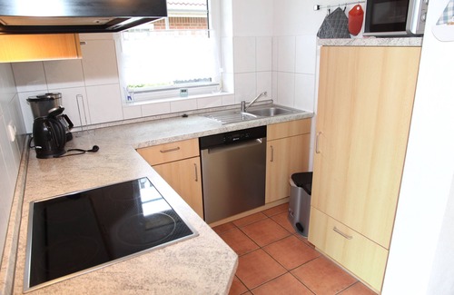 Norden House | Vacation home (85sqm) for 5 people and dog with fireplace and large garden