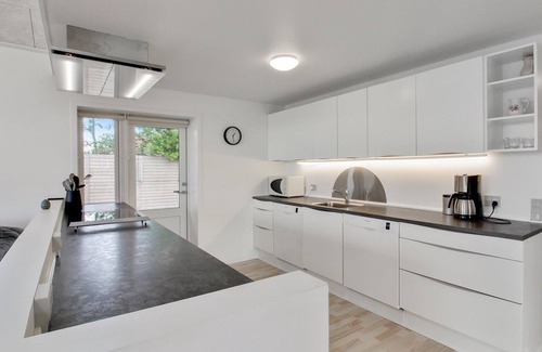 Ballum House | Vacation home "Ajla" by Interhome
