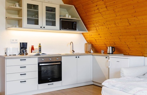 Badacsonytomaj House | Vacation home Emi by Interhome