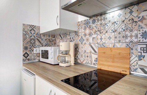 Arona Apartment | Vacation Home "Estudio Sagrario" with Shared Pool