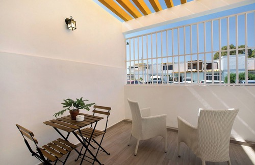 Arona Apartment | Vacation Home "Estudio Sagrario" with Shared Pool