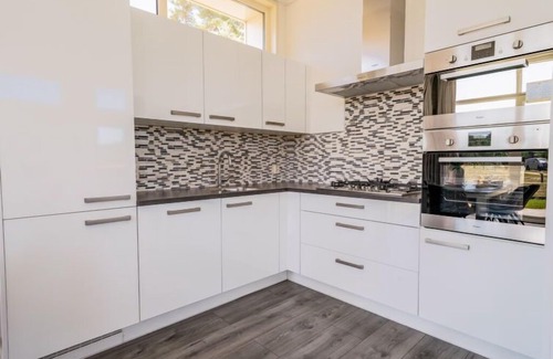 Mol House | Vacation home EuroParcs Resort Zilverstrand in Mol - 6 persons, 3 bedrooms