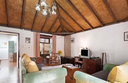 El Tanque Villa | Vacation Home 'Finca Casa Pauca' with Mountain View & Wi-Fi