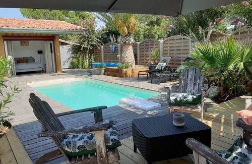 La Teste-de-Buch House | Vacation home with heated pool