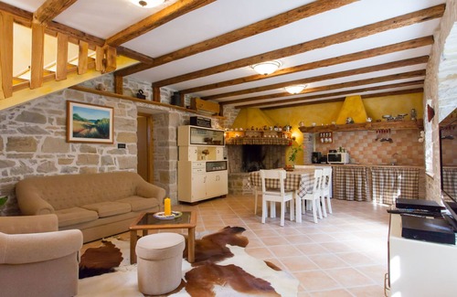Pican House | Vacation home Franz by Interhome