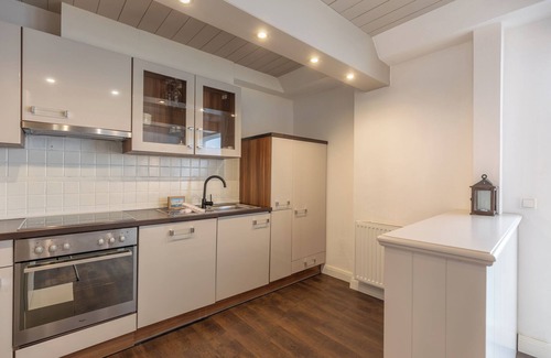 Zentrum House | Vacation home Hannes Kapitänshaus in Husum for up to 4 people