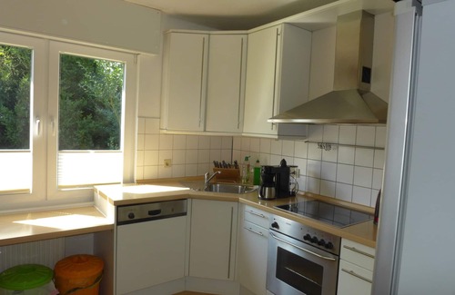 Emden House | Vacation home in Emden, 6 pers., large garden, pets