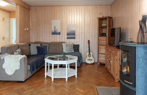 Lidhult House | Vacation home in Lidhult near nature reserves