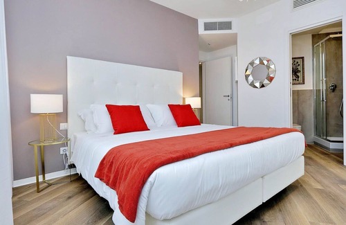 Nomentano House | Vacation Home in Rome with 2 bedrooms sleeps 6