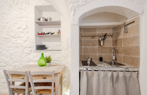 Ostuni House | Vacation Home Joy - Tiny & Central Studio