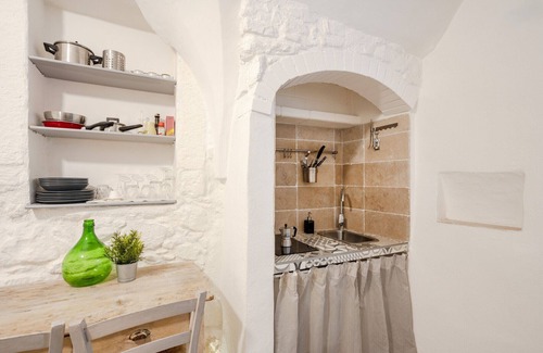 Ostuni House | Vacation Home Joy - Tiny & Central Studio