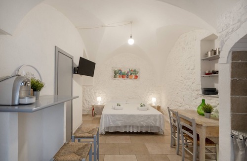 Ostuni House | Vacation Home Joy - Tiny & Central Studio