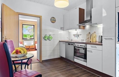 Kuehlungsborn Apartment | Vacation home Kleckerburg for groups up to 25 persons OFC 05 - Group booking