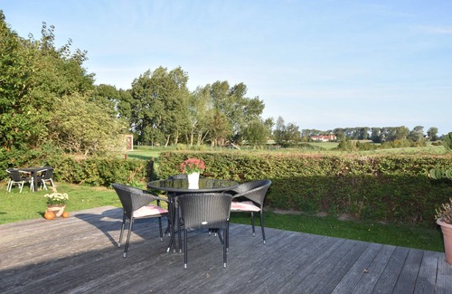 Kuehlungsborn Apartment | Vacation home Kleckerburg for groups up to 25 persons OFC 05 - Group booking