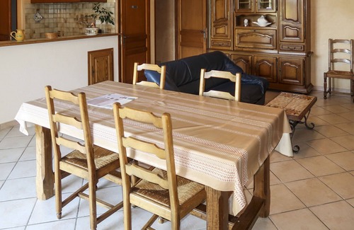 Grillon House | Vacation home Le Mas by Interhome