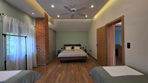 Trn House | Vacation Home Luke