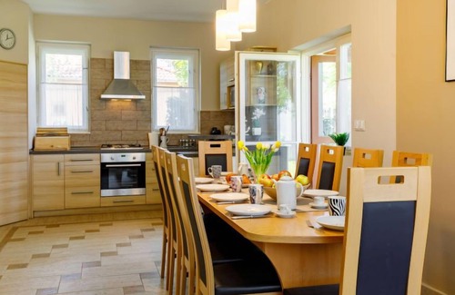 Balatonboglar House | Vacation home Marian by Interhome