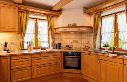 Kruen House | Vacation home "Mei Hoamat" in a quiet location in Krün