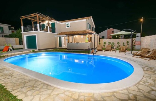 Kastela Villa | Vacation home near Split with private pool & garden