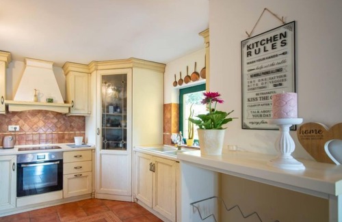 Sarsoni House | Vacation home Nika by Interhome